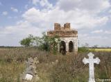 Ruina bisericii Pitigaia